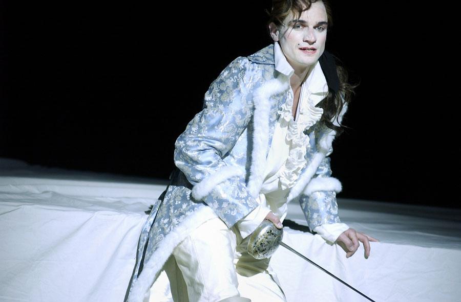 Foto von CLAVIGO von J. W. von Goethe, Samuel Schwarz, 2003